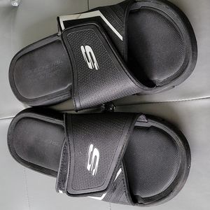 Skechers Slides Black size10M